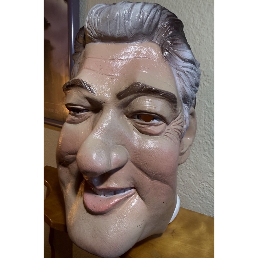Vintage 1992 César Bill Clinton Latex Halloween Mask Political Demo